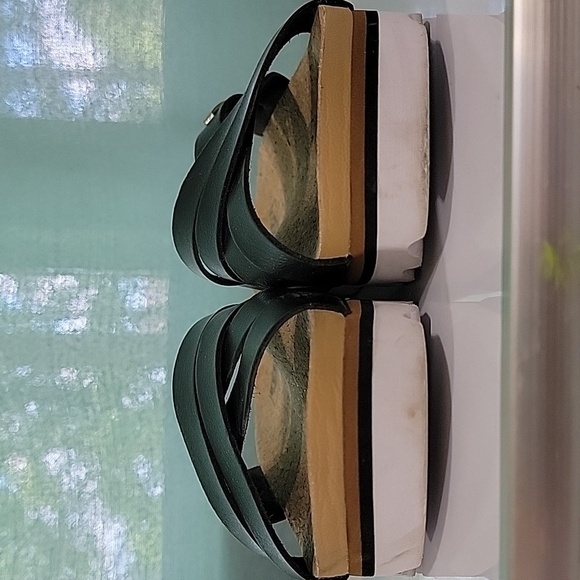 Women's REEF Cushion Bloom Hi Platform Fashion Sandal, Black, Size 6, EUC - Picture 9 of 14